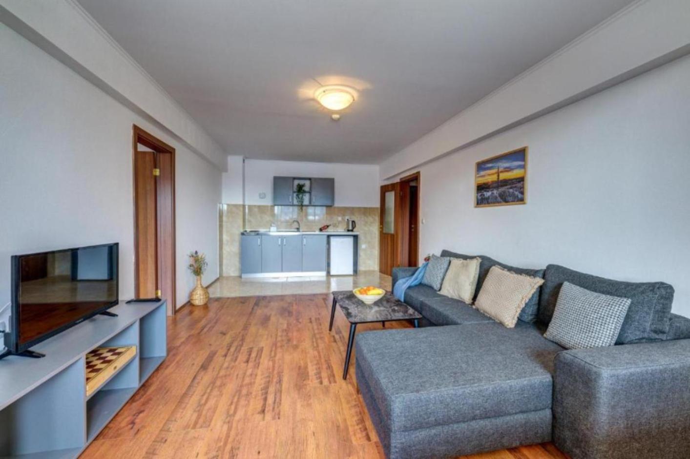 Silver Hills Rooms & Apartments With Free Parking 斯莫梁 外观 照片