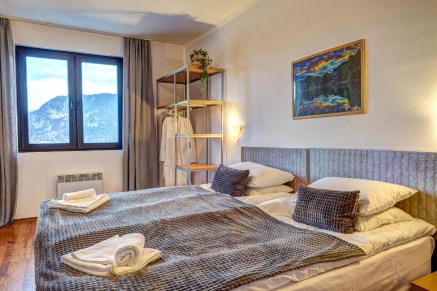 Silver Hills Rooms & Apartments With Free Parking 斯莫梁 外观 照片