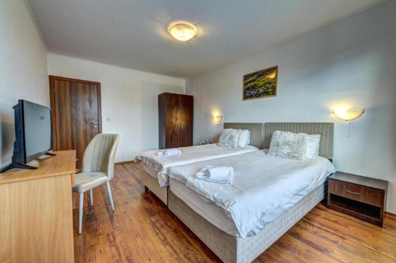 Silver Hills Rooms & Apartments With Free Parking 斯莫梁 外观 照片