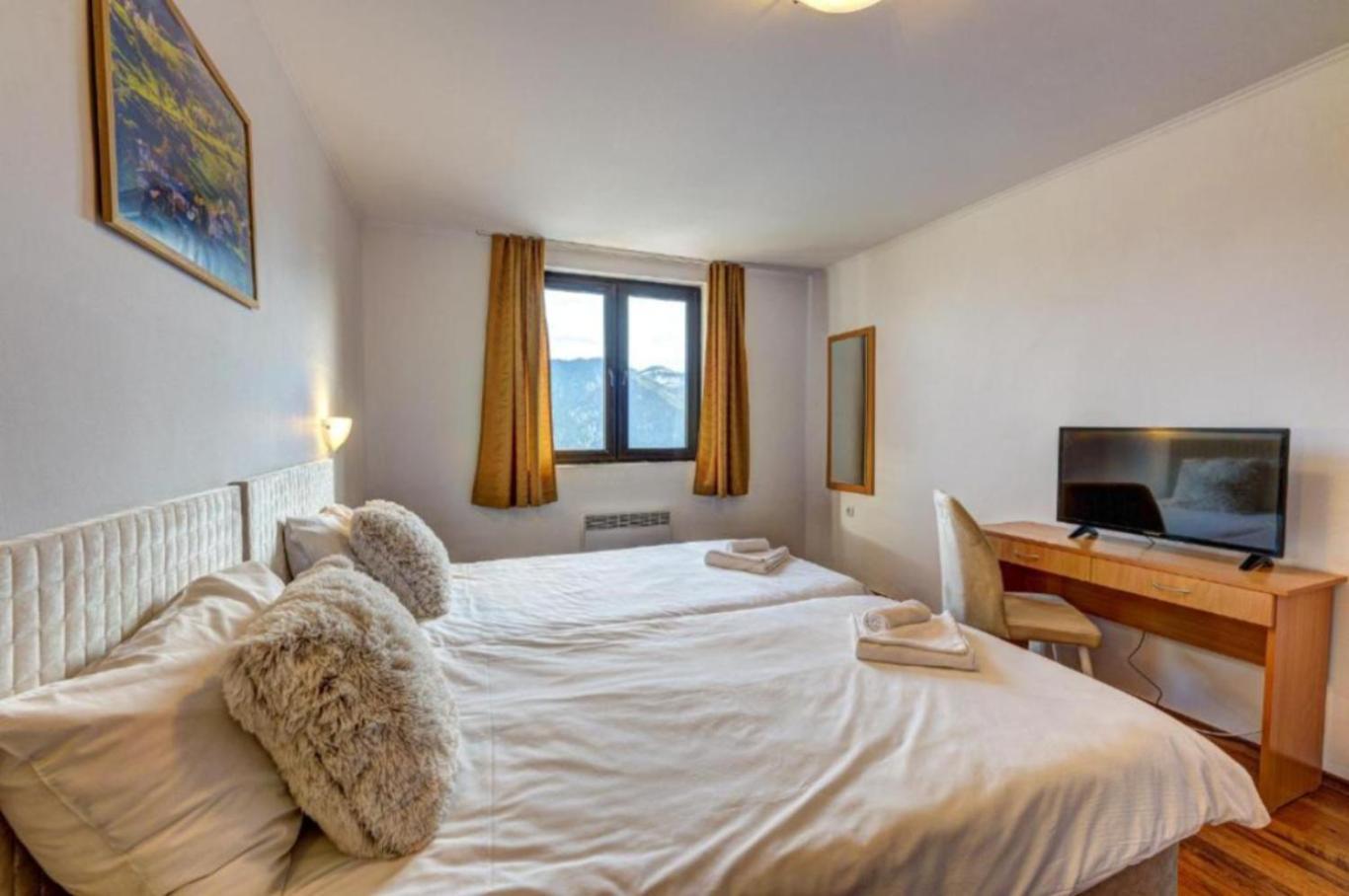 Silver Hills Rooms & Apartments With Free Parking 斯莫梁 外观 照片