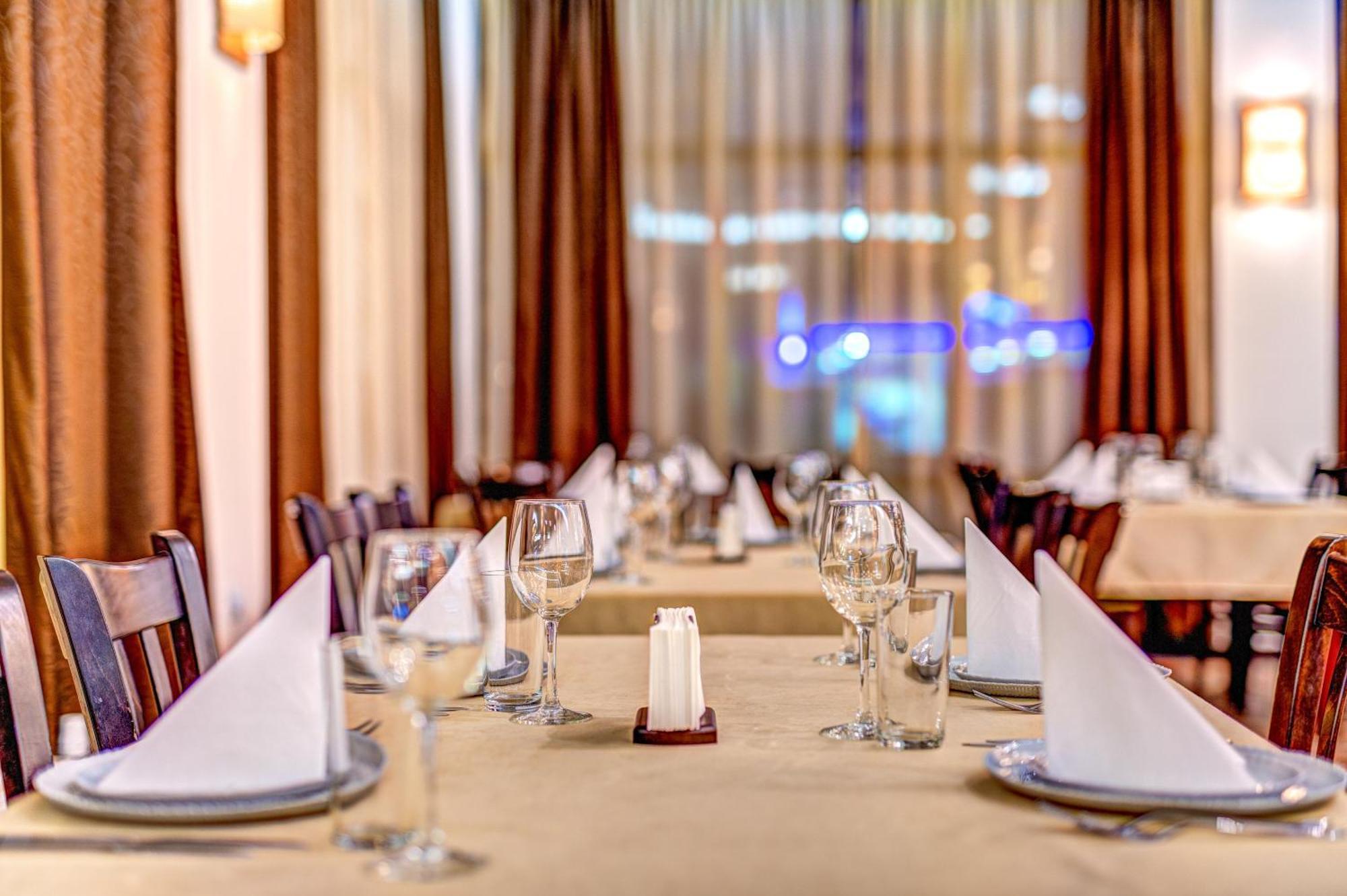 Silver Hills Rooms & Apartments With Free Parking 斯莫梁 外观 照片